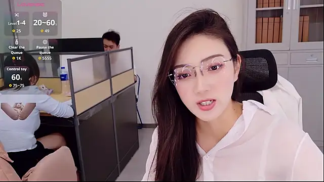 yangyang-777's Webcam Show