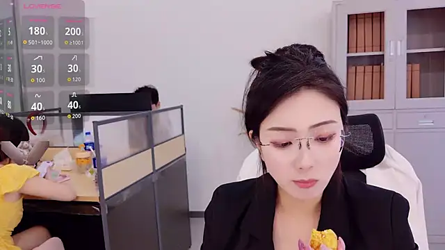 yangyang-777 – webcam-show