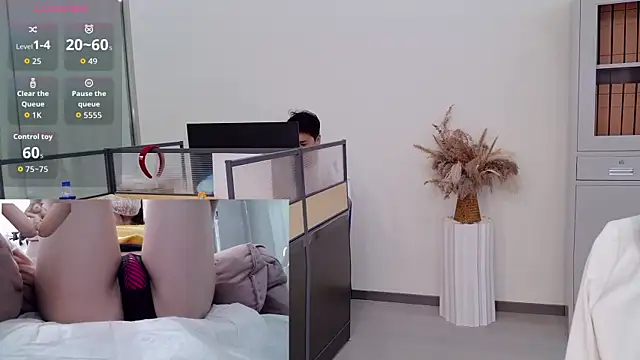 yangyang-777's Webcam Show