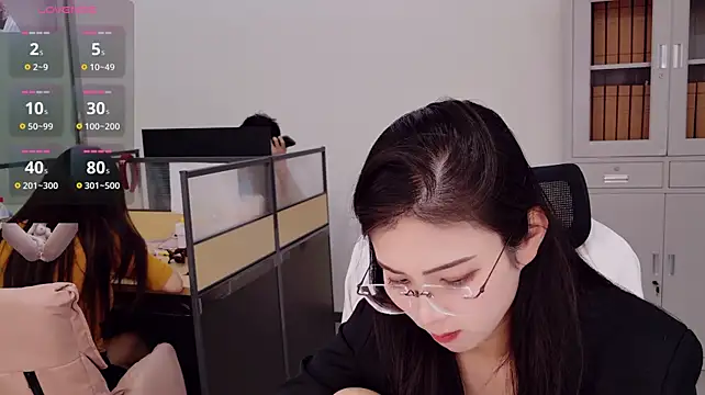 yangyang-777 Webcam Show