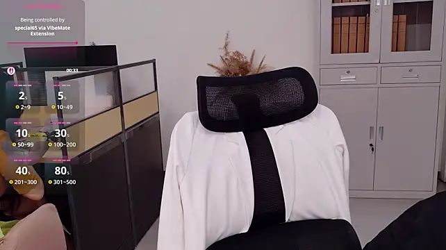 yangyang-777's Webcam Show