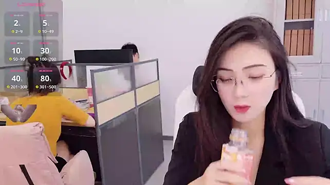 yangyang-777 Webcamshow