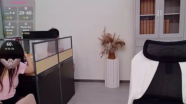 yangyang-777's Webcam Show