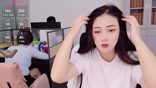 yangyang-777 webkamerás műsora