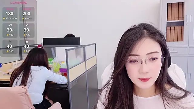 Show modela yangyang-777 na web-kameri