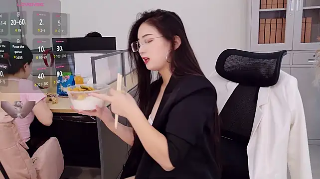 yangyang-777 Webcamshow