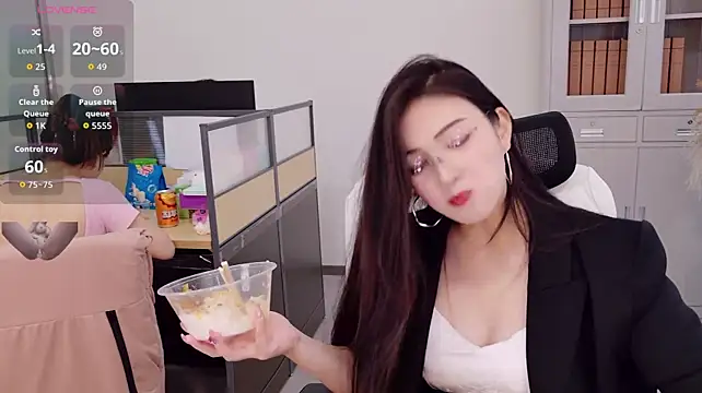 عرض كام yangyang-777