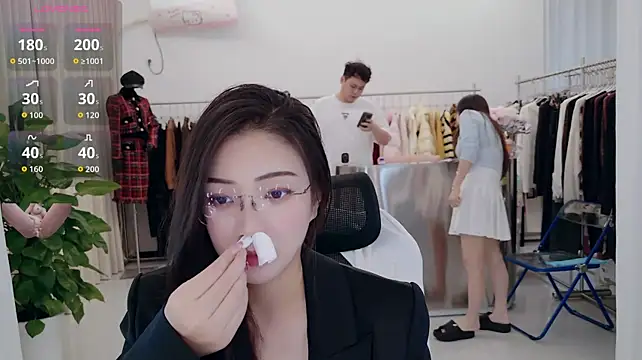 Show de yangyang-777 na webcam