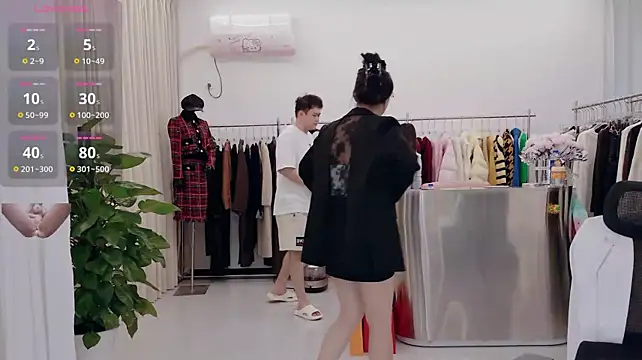 yangyang-777 在線直播表演