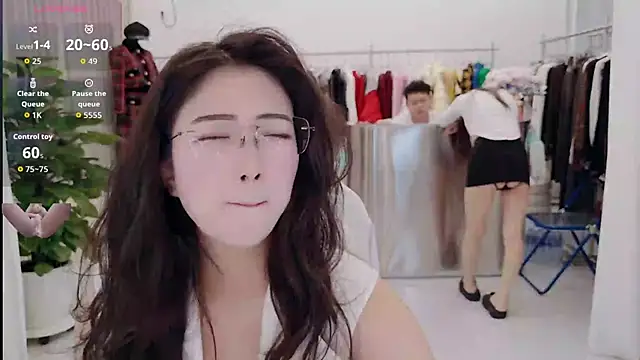 yangyang-777 webkamerás műsora