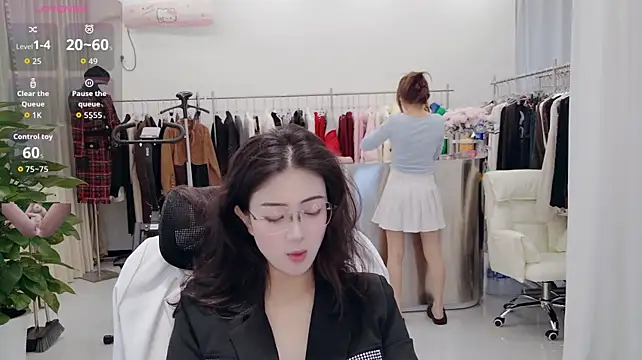 Pertunjukan Kamera Web yangyang-777
