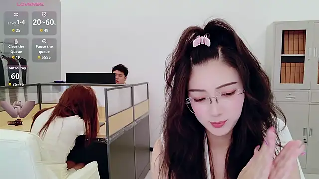 yangyang-777 Webcam-Show