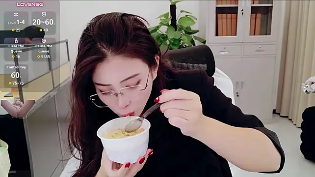 Webkamerová show yangyang-777