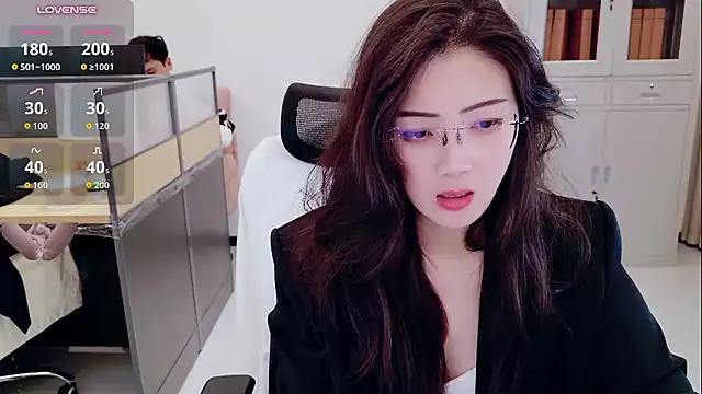 yangyang-777 – webcam-show
