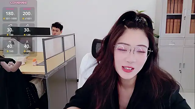 yangyang-777 Webcam-Show
