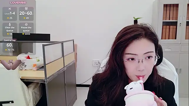yangyang-777 – webcam-show