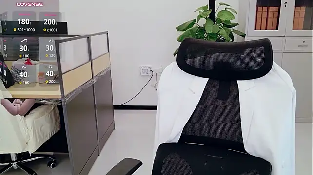yangyang-777 Show Webcam