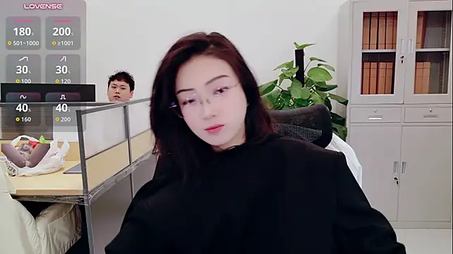 yangyang-777 webcam show