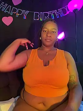GirthGoddessCoco Show in webcam