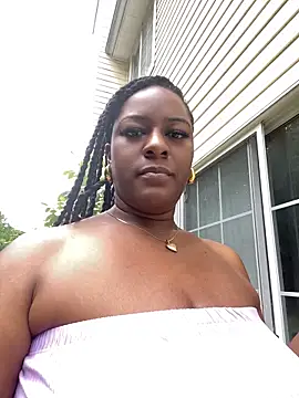 GirthGoddessCoco webkamerás műsora