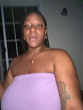 GirthGoddessCoco's Webcam Show