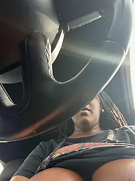 GirthGoddessCoco's Webcam Show