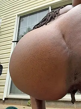GirthGoddessCoco Show in webcam