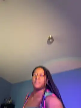 Pertunjukan Kamera Web GirthGoddessCoco