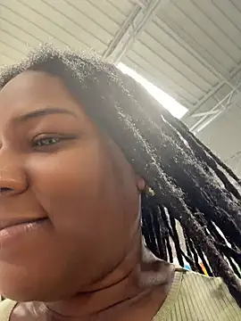 GirthGoddessCoco's Webcam Show