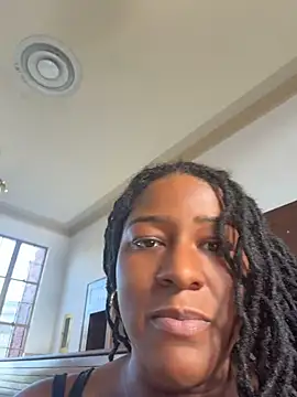 GirthGoddessCoco's Webcam Show