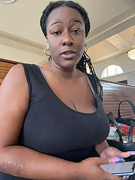 GirthGoddessCoco's Webcam Show