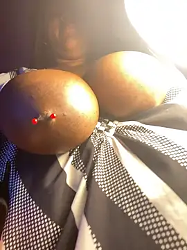 GirthGoddessCoco's Webcam Show