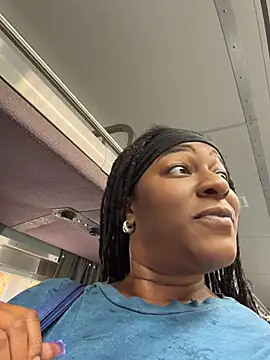 GirthGoddessCoco's Webcam Show