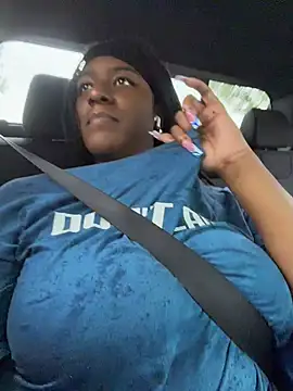 GirthGoddessCoco's Webcam Show