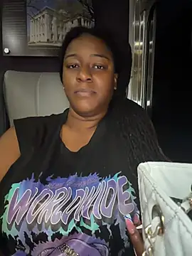GirthGoddessCoco's Webcam Show