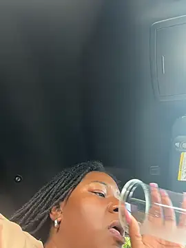 GirthGoddessCoco's Webcam Show