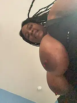 GirthGoddessCoco's Webcam Show