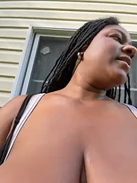GirthGoddessCoco's Webcam Show