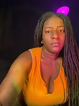 GirthGoddessCoco's Webcam Show