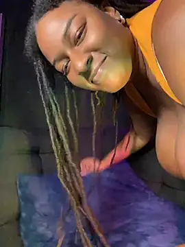 GirthGoddessCoco Шоу с уебкамера