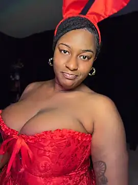GirthGoddessCoco XXX чат на живо