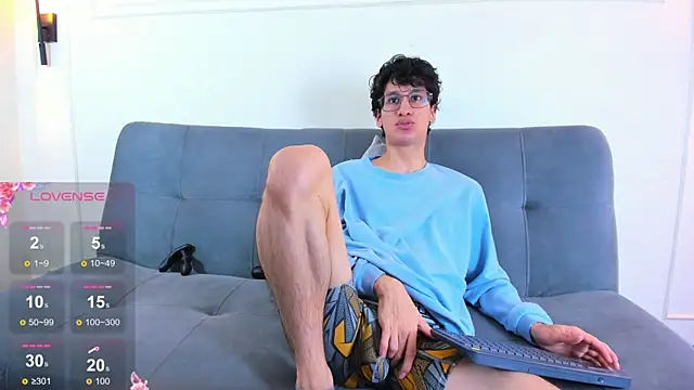 Cum_hunters Webcamshow