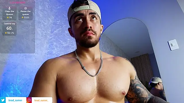 عرض كام Brad_Summer
