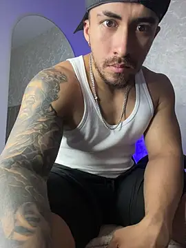 Brad_Summer's Webcam Show
