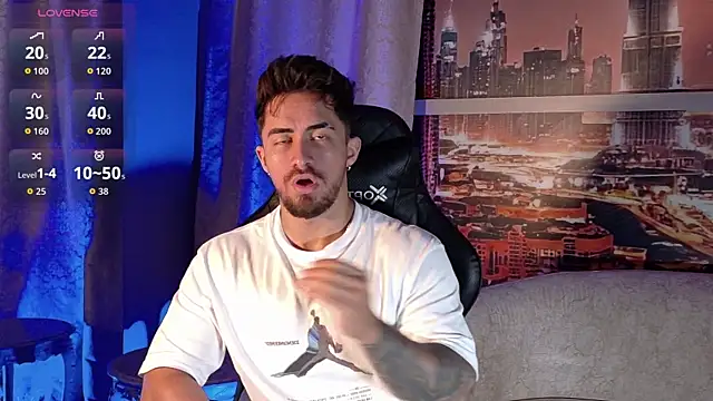 Brad_Summer Webcam show