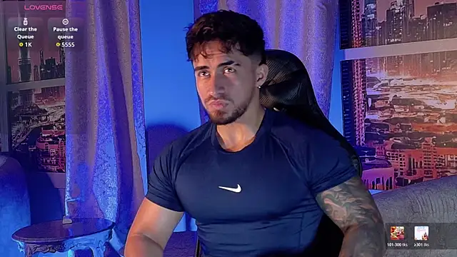 Brad_Summer Webcam show
