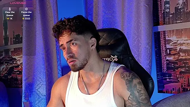 Brad_Summer 在線直播表演