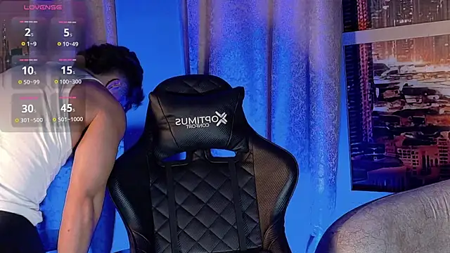 Brad_Summer Webcam show