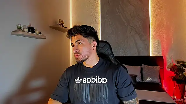 Brad_Summer Webcam show