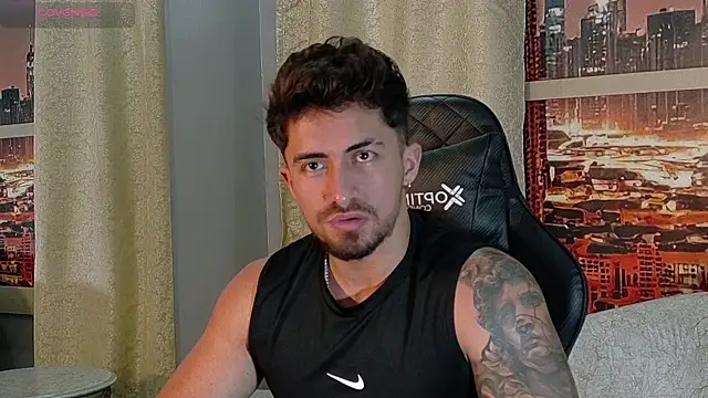 Brad_Summer Pertunjukan Webcam